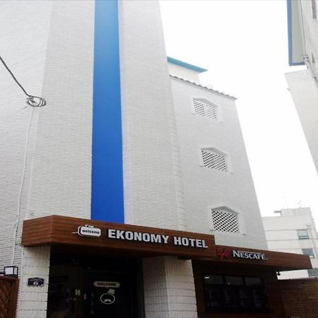 Ekonomy Hotel كومي المظهر الخارجي الصورة